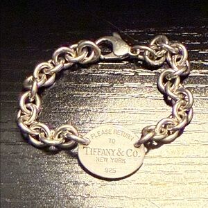 Tiffany & Co. Return to Tiffany Oval Silver Chain Bracelet 2005 bought in NYC